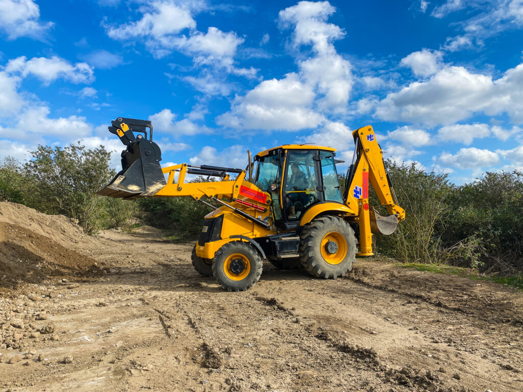 JCB Driving Experience - Adults Day Out - Diggerland