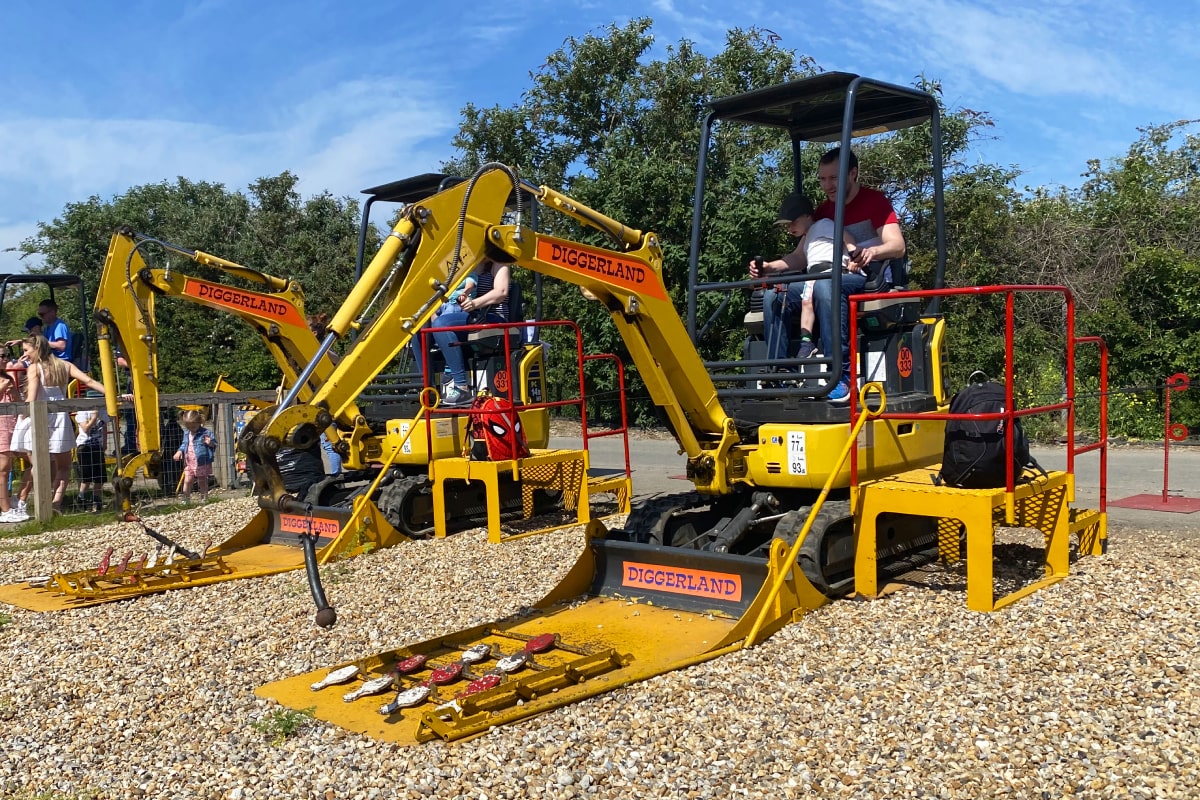 Skittles - Diggerland