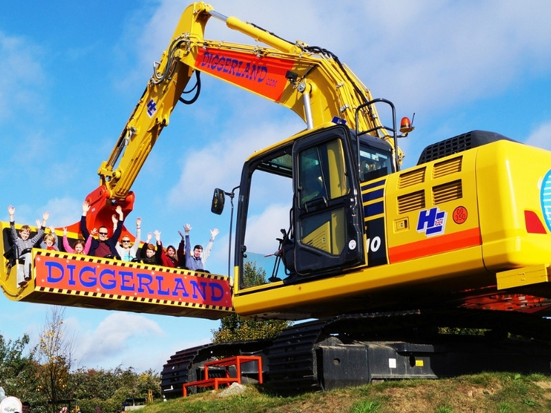 Spindizzy - Spinning Ride at Diggerland