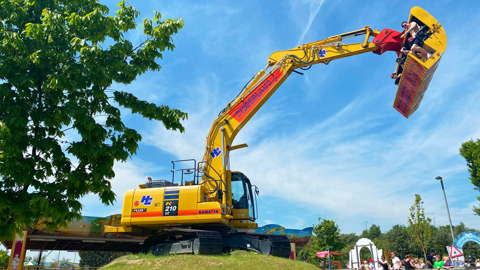Spindizzy ride at Diggerland UK Theme Park.